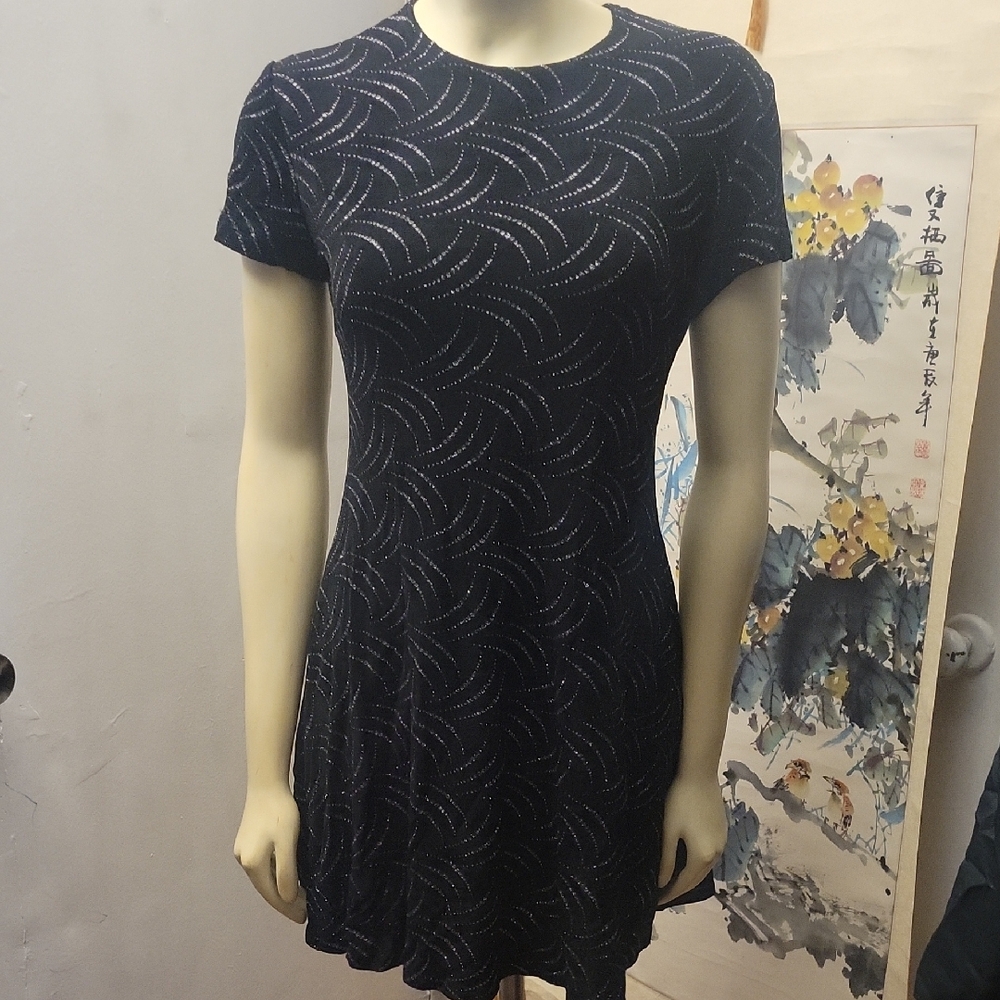 Elegant Black Patterned Dress